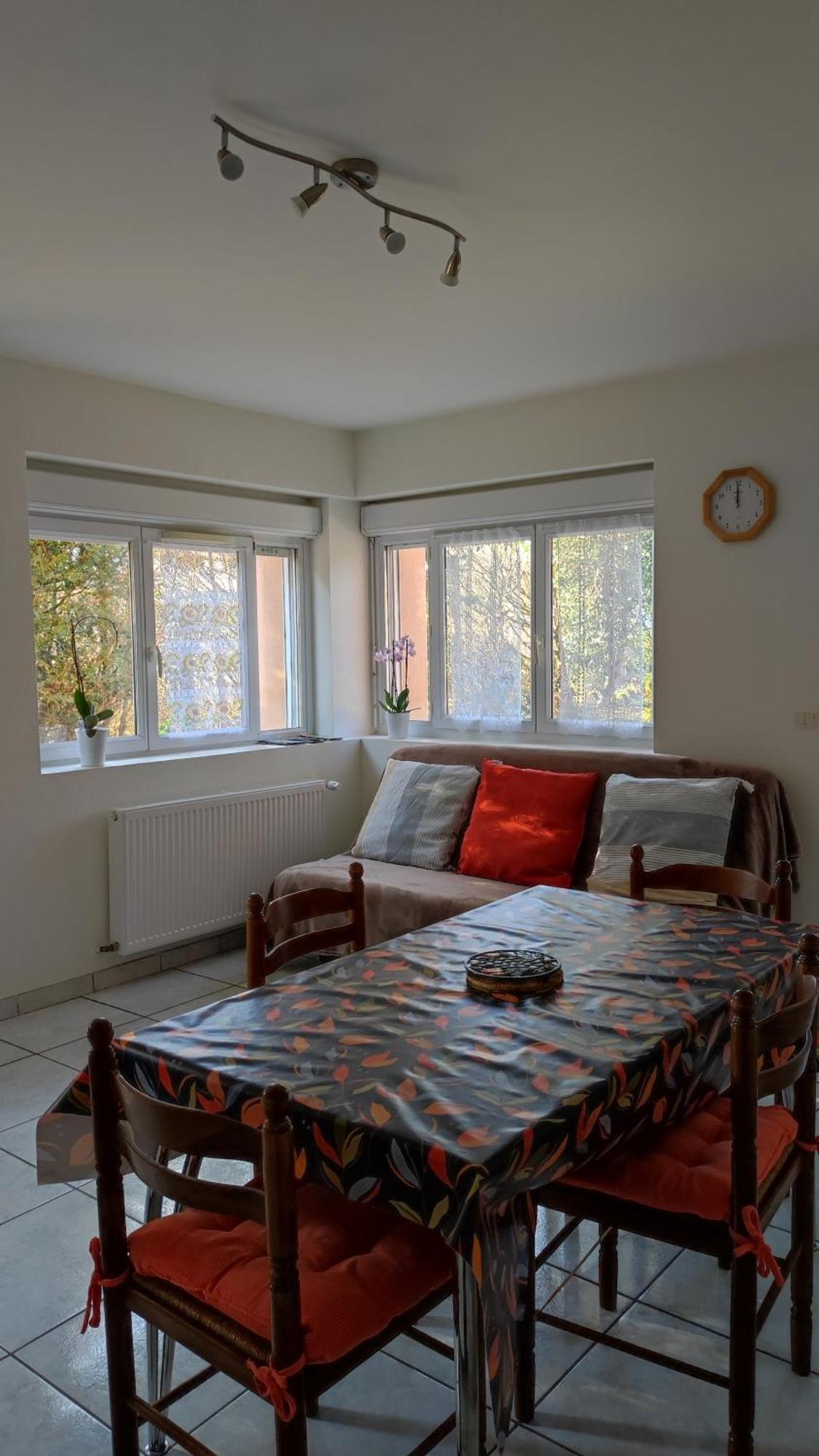 Appartement Independant Prive Mathay Luaran gambar